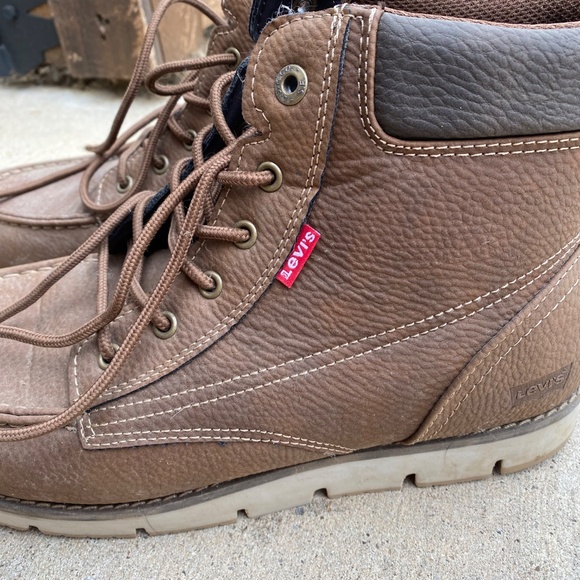 Levi men’s shoes main image 4